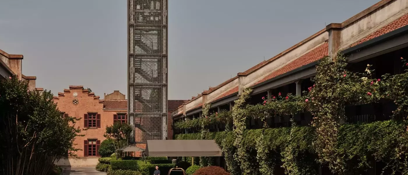 Discover Shanghai's Finest Hotels: A Blend of Tradition and Modernity