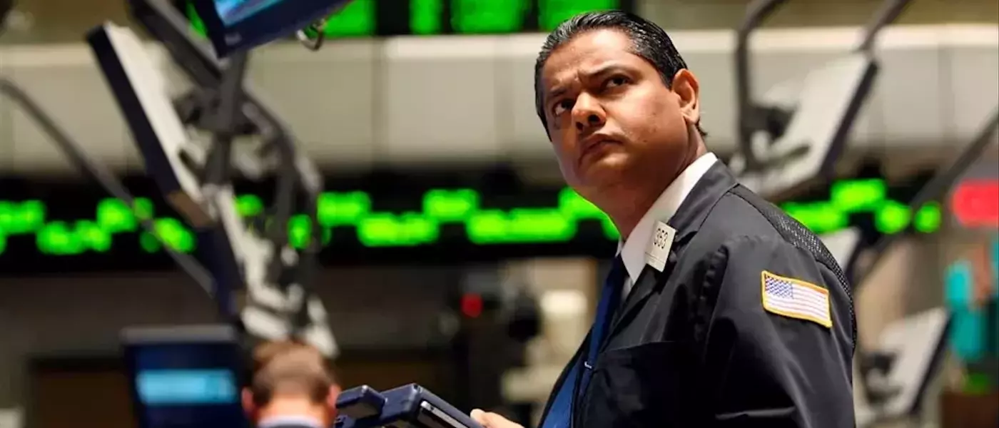 S&P 500's CAPE Ratio Signals Potential Market Downturn