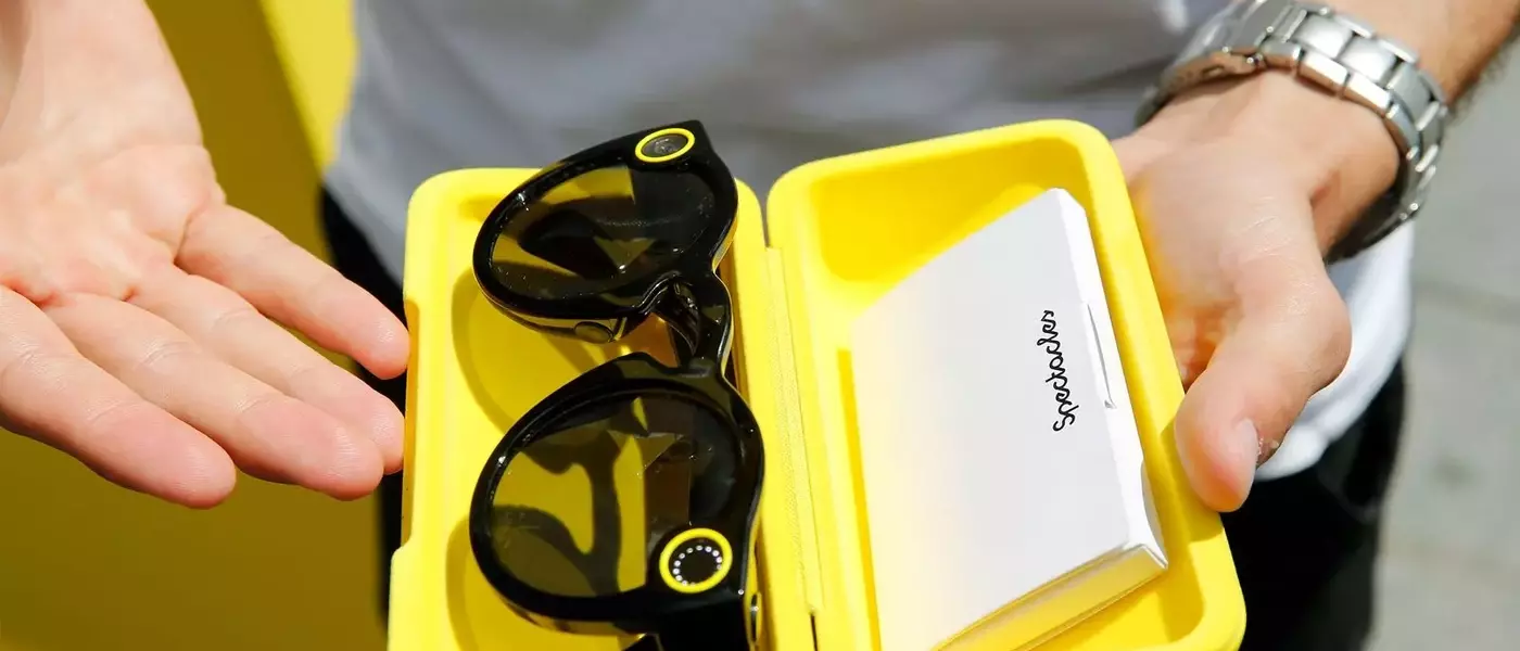 Snap's New Specs: A Deep Dive into the Future of Wearable AI and AR