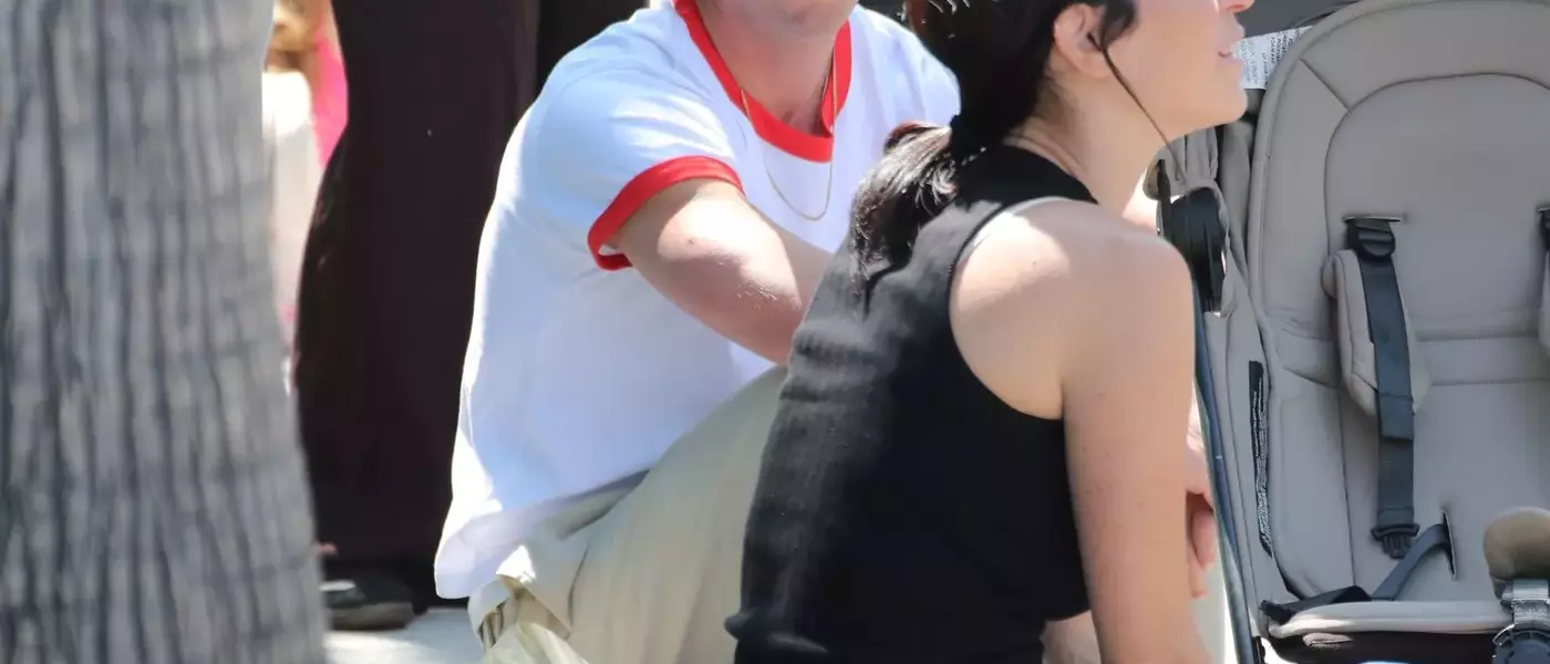 Jeremy Allen White's New Favorite Baseball Cap: A Stylish Update from Small Talk Studio
