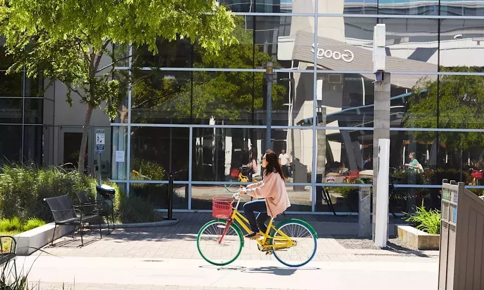 Alphabet Stock Plummets Following Departure of Key AI Talent