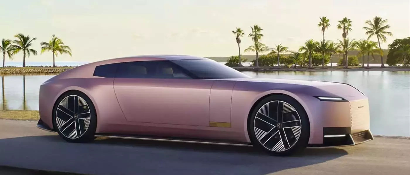 Jaguar's Electric Future: A Divisive Design and Market Challenges