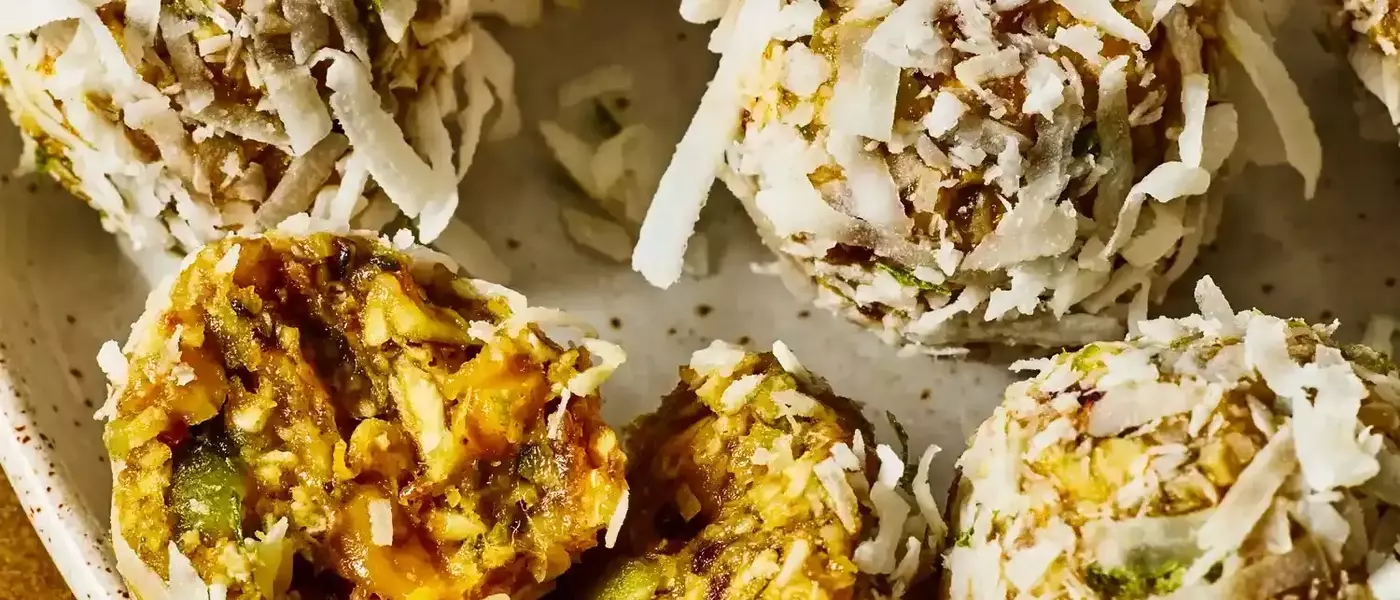 Tropical Mango-Lime Coconut Energy Bites: Your Fiber-Rich Boost