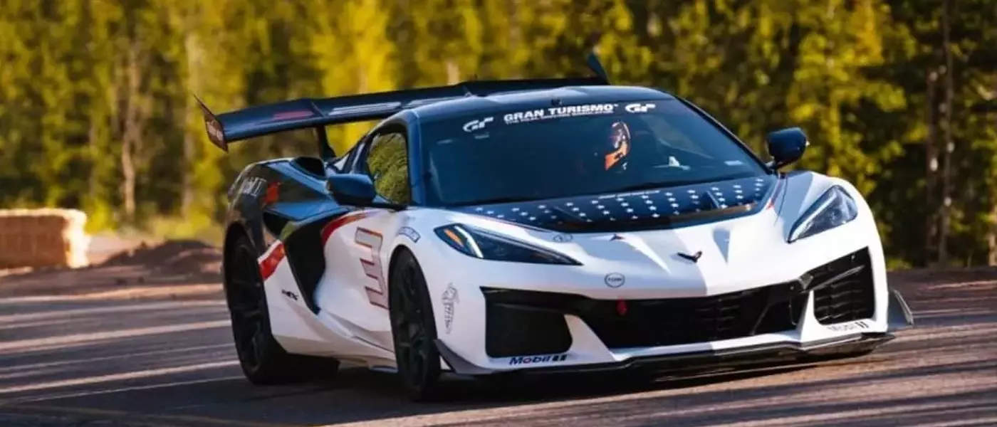 Corvette ZR1X Dominates Pikes Peak with New Production Car Record
