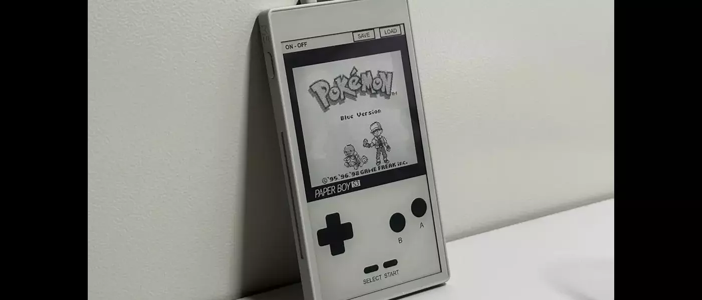 E-Ink Game Boy Emulator with Impressive Refresh Rate Demonstrated by Hardware Creator