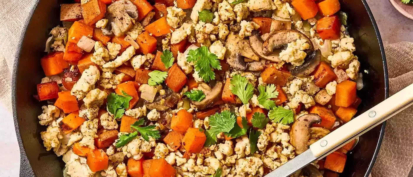 Healthy Skillet Meal: Ground Turkey and Sweet Potato Dish