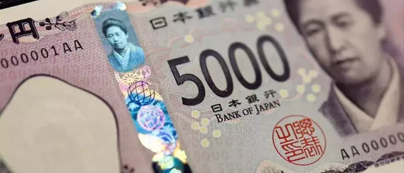 Dollar's Ascent Pushes Yen to 40-Year Low, Testing Japanese Authorities