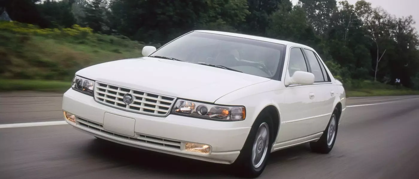 The 1998 Cadillac STS: A Bid for Global Luxury Dominance
