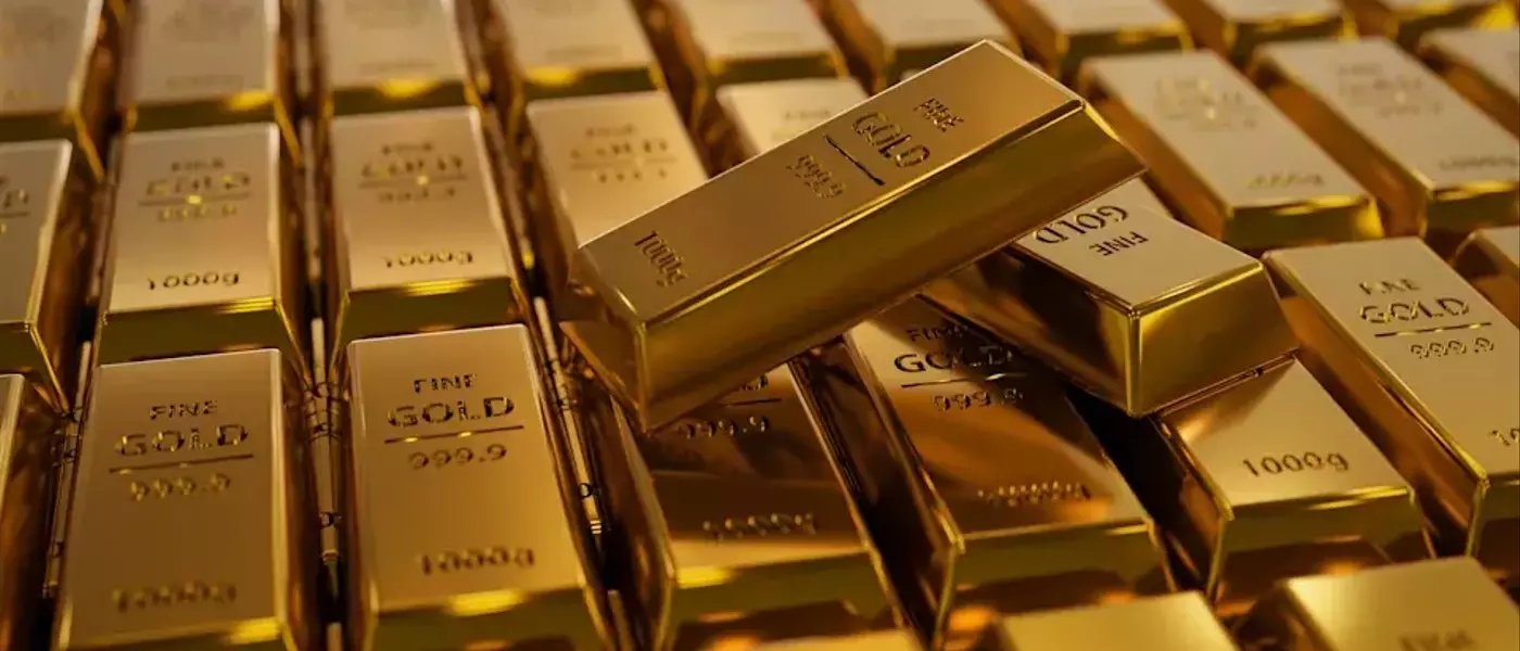 JPMorgan Modifies Gold Price Outlook Amidst Renewed Federal Reserve Concerns