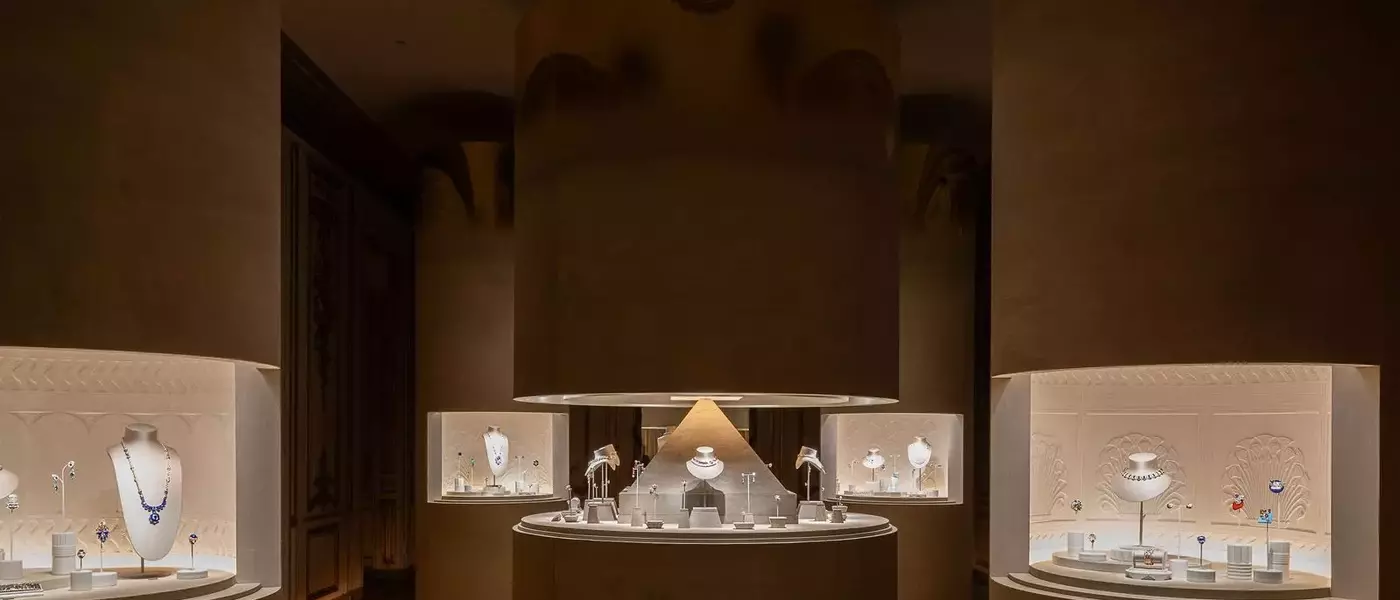 The Dazzling Future of High Jewelry: Trends and Triumphs