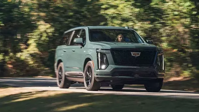 2027 Cadillac Escalade: Major Lineup Changes and Price Increase Expected