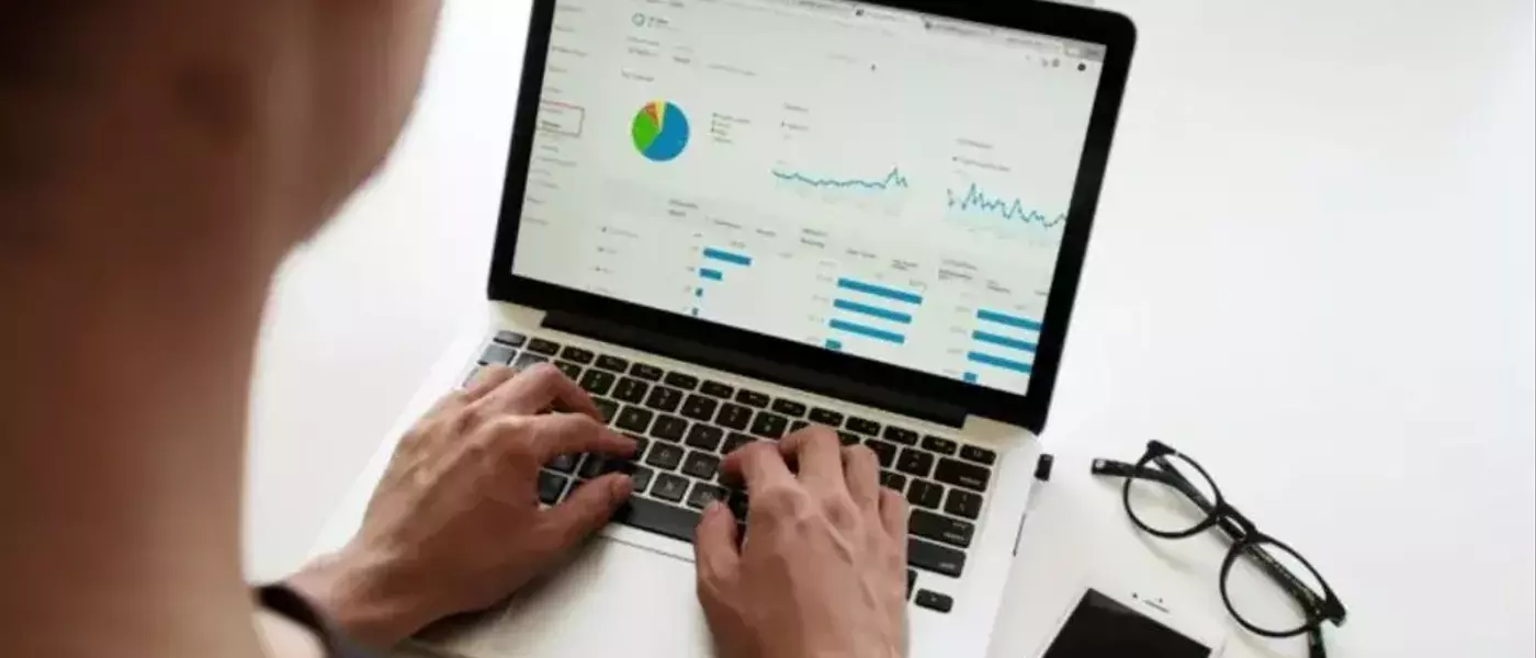 Palantir Stock Performance and Analyst Sentiment
