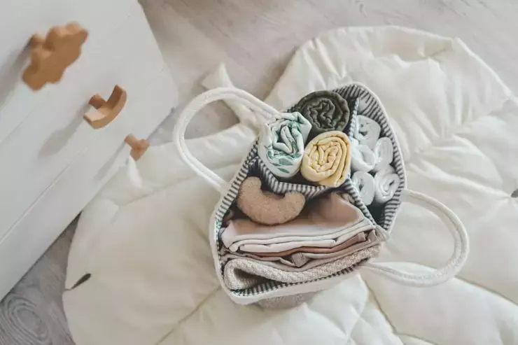 The Indispensable Diaper Bag Contents for Discerning Parents