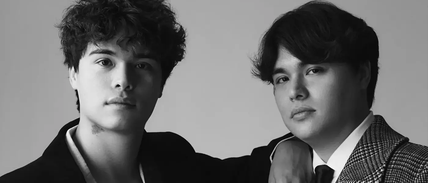 YouTube Stars The Stokes Twins Secure Netflix Collaboration