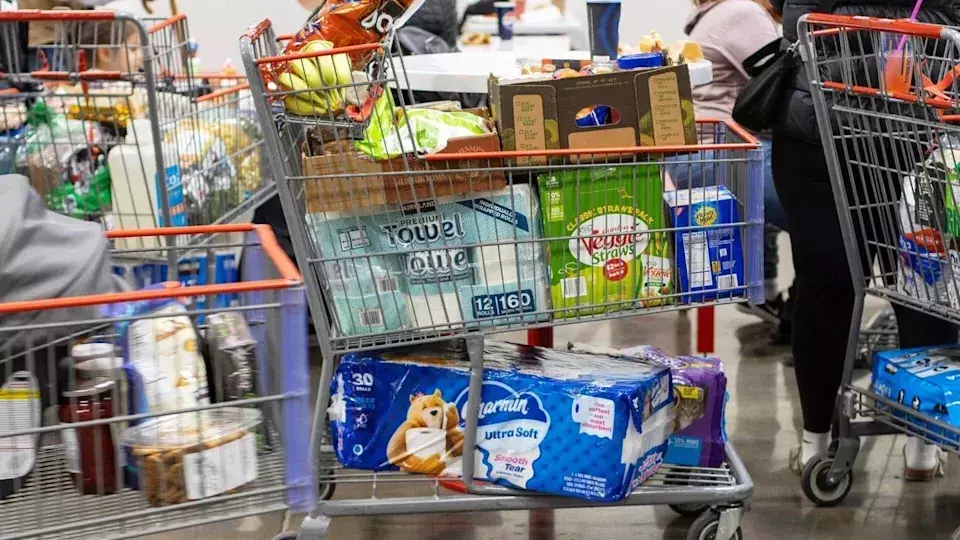 Costco and Walmart Dominate Grocery Market Amid Shifting Consumer Habits