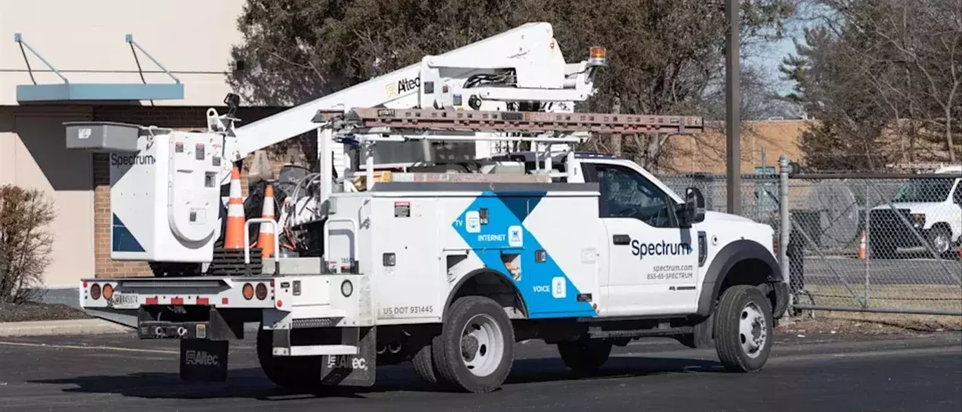 Spectrum's Strategic Shift: Layoffs Amidst Mounting Customer Losses and AI Integration