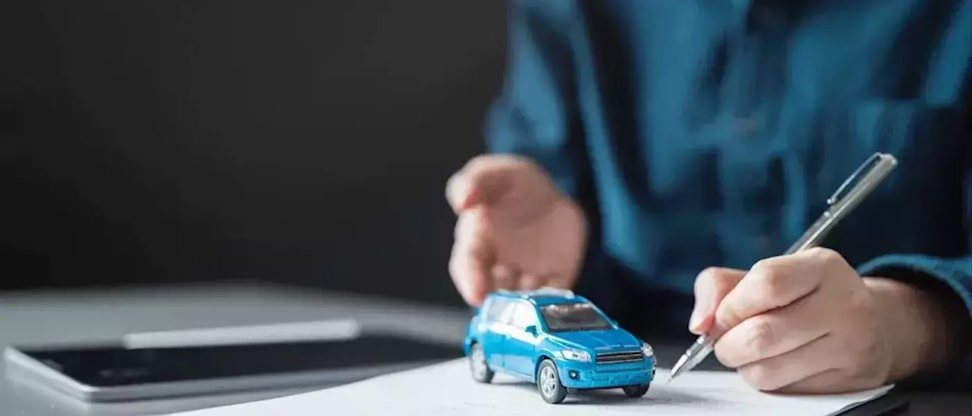 High Insurance Costs Hinder UK Electric Vehicle Adoption