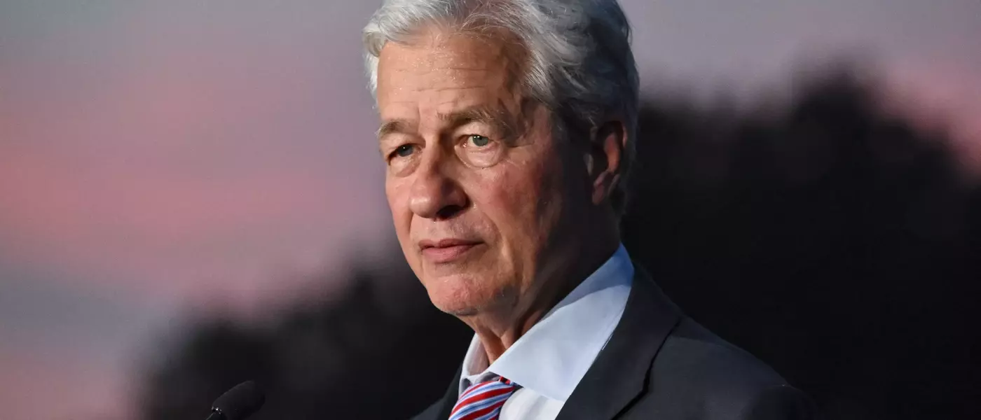 JPMorgan CEO Jamie Dimon's Cautious Outlook Amid Economic Uncertainties