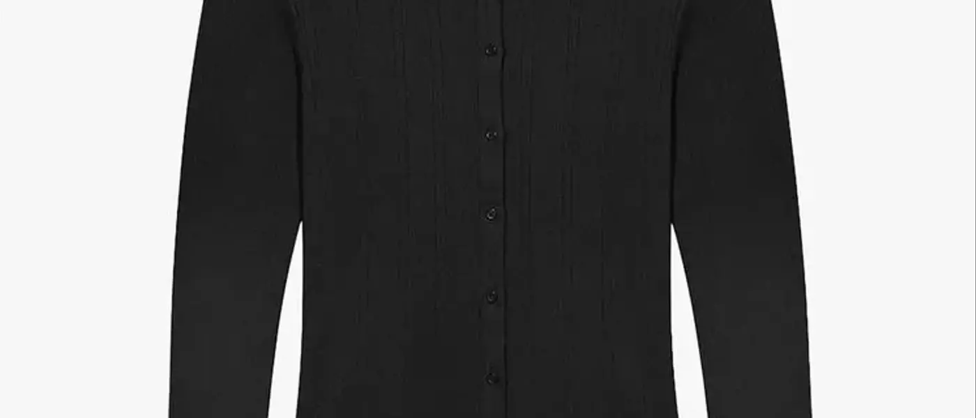 Pointelle Knitwear: Summer's Essential Fabric