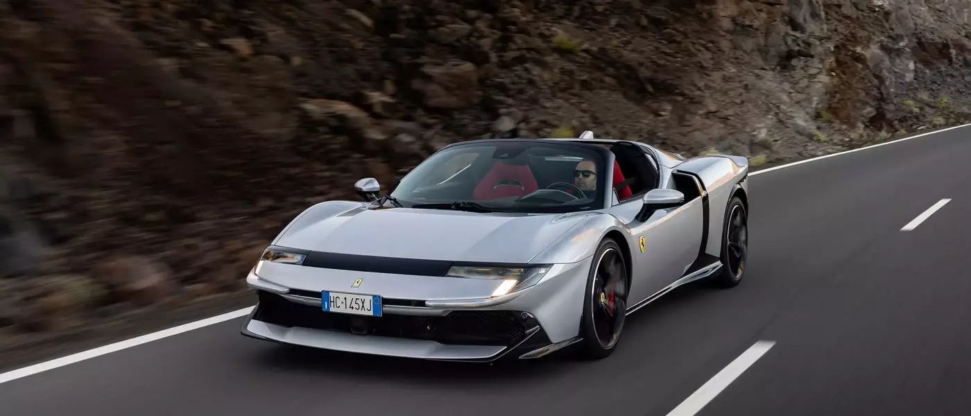 Ferrari Unleashes the 2027 849 Testarossa Spider