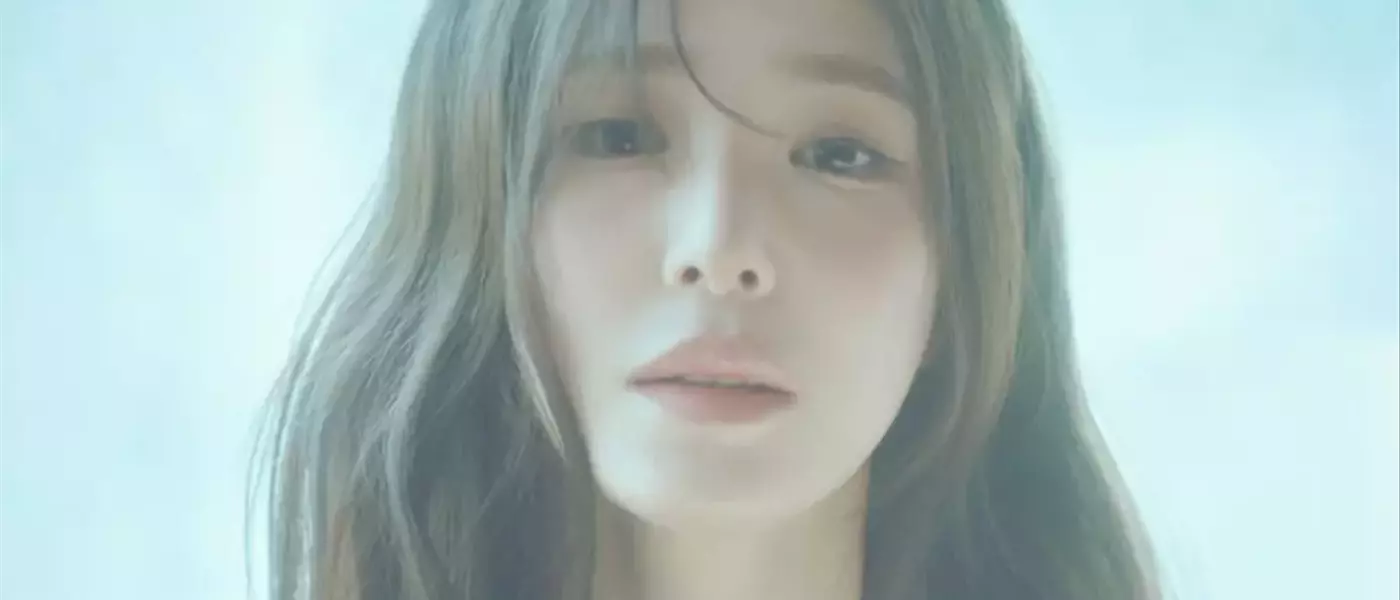 Tiffany Young Announces Solo Album 'Edge of Calm' and Asia Tour