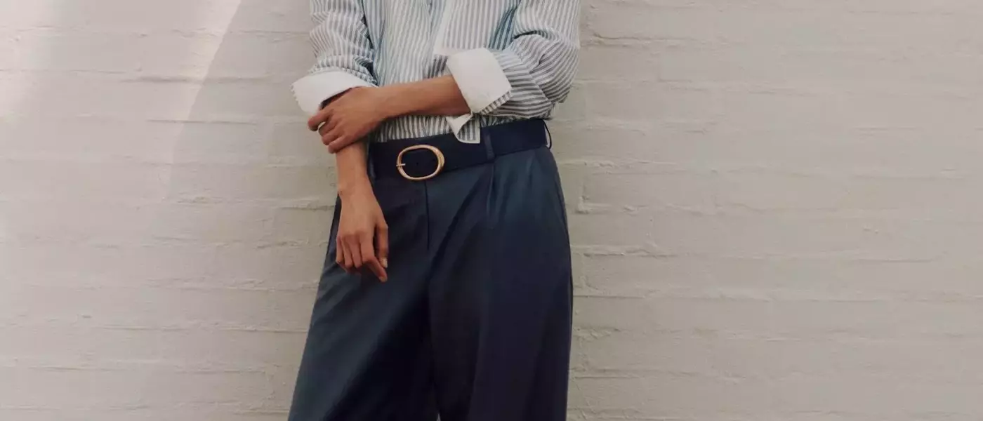 The Evolution of Women's Button-Up Shirts: A Modern Fashion Staple