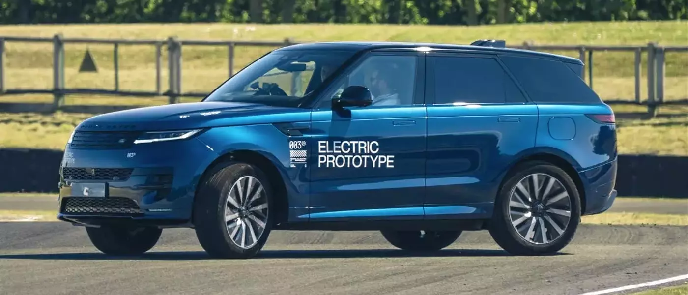 2028 Land Rover Range Rover Sport Electric Preview