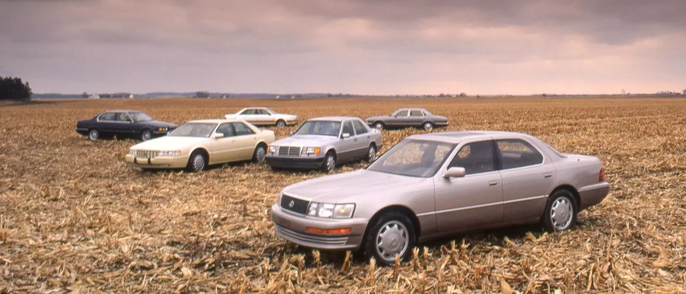 A Retrospective Look at the 1993 Luxury Sedan Class