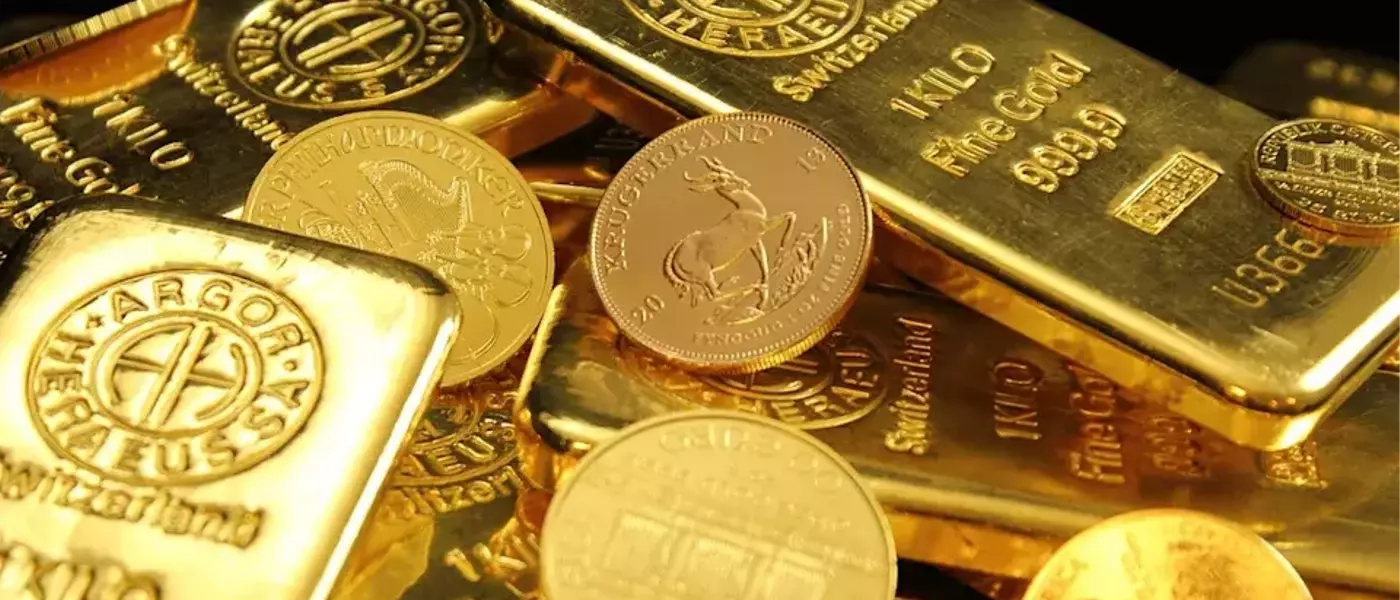 Gold Prices Steady Above $4,000 Amidst Mideast Diplomacy and Fed Speculation