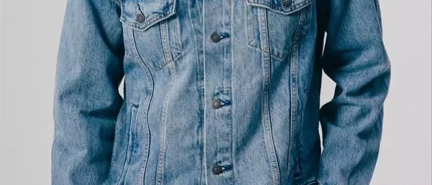 The Ultimate Guide to Men's Denim Jackets: Timeless Style and Modern Interpretations