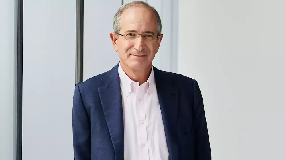 Comcast's Stellar Second Quarter: World Cup and Peacock's Profitability Drive Growth