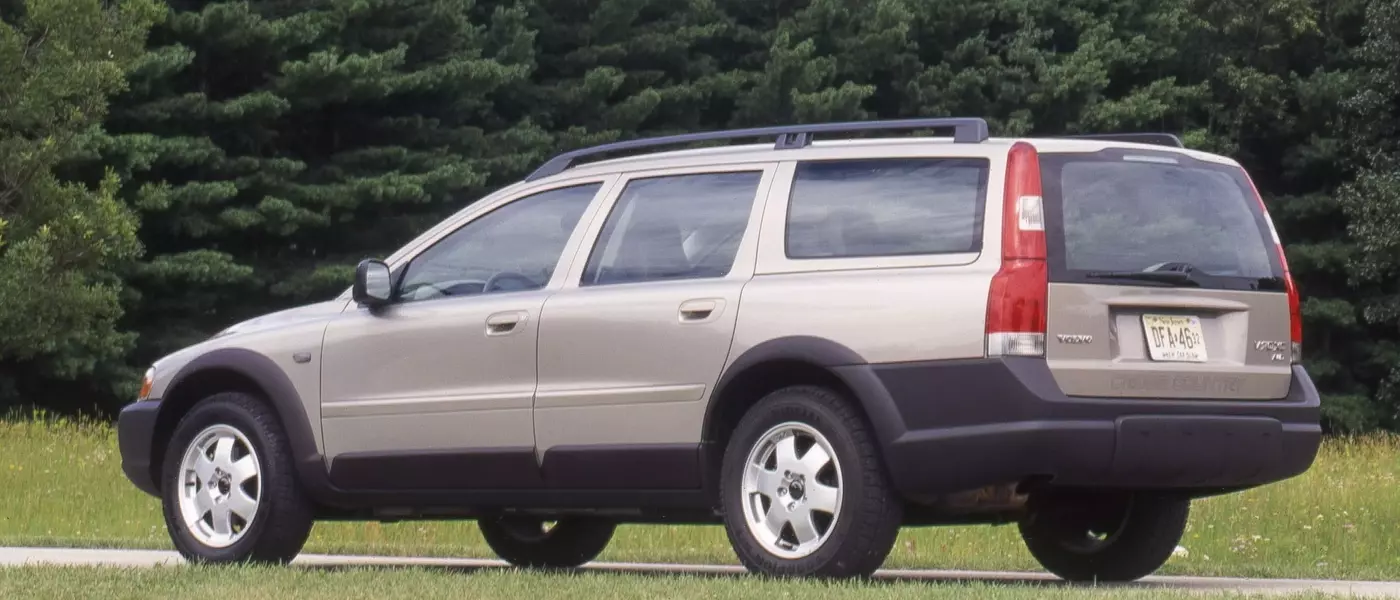 The Enduring Appeal of the 2001 Volvo V70 Cross Country: A Look Back