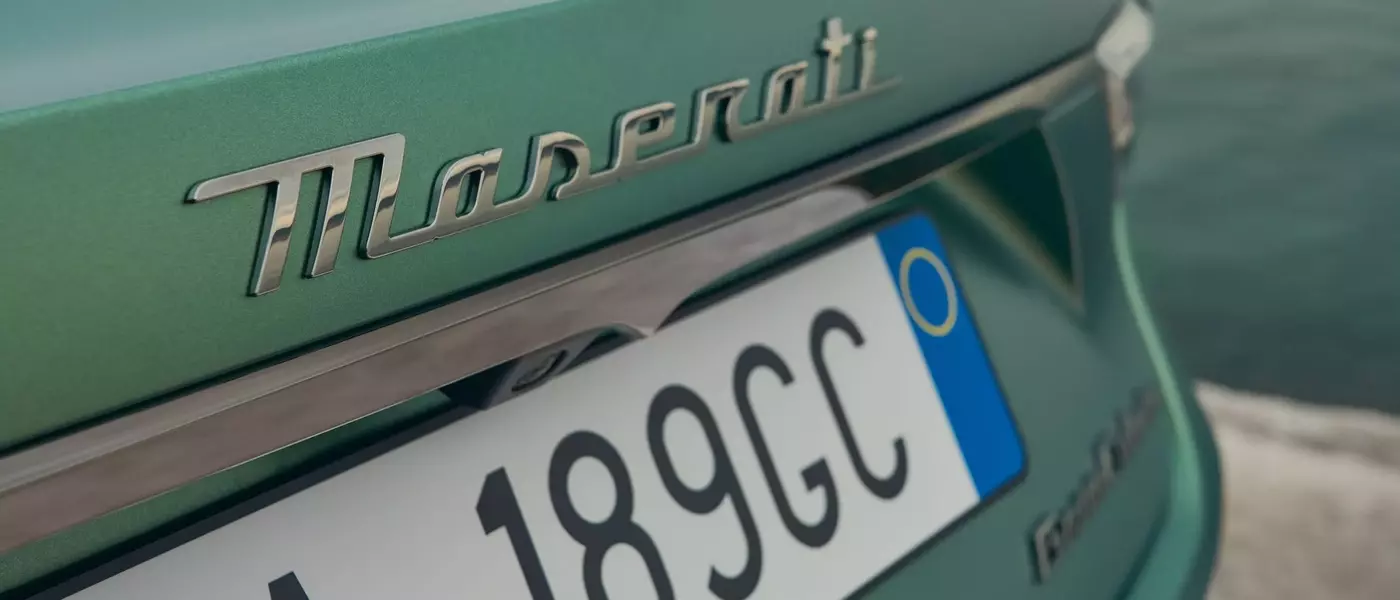 Unveiling the 2027 Maserati GranCabrio Trofeo: A Refined Grand Tourer