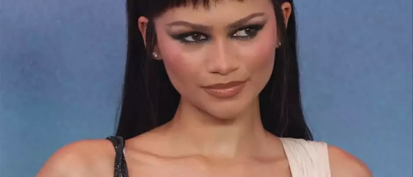 Zendaya's Spider-Man Premiere Look Weaves Fashion Magic