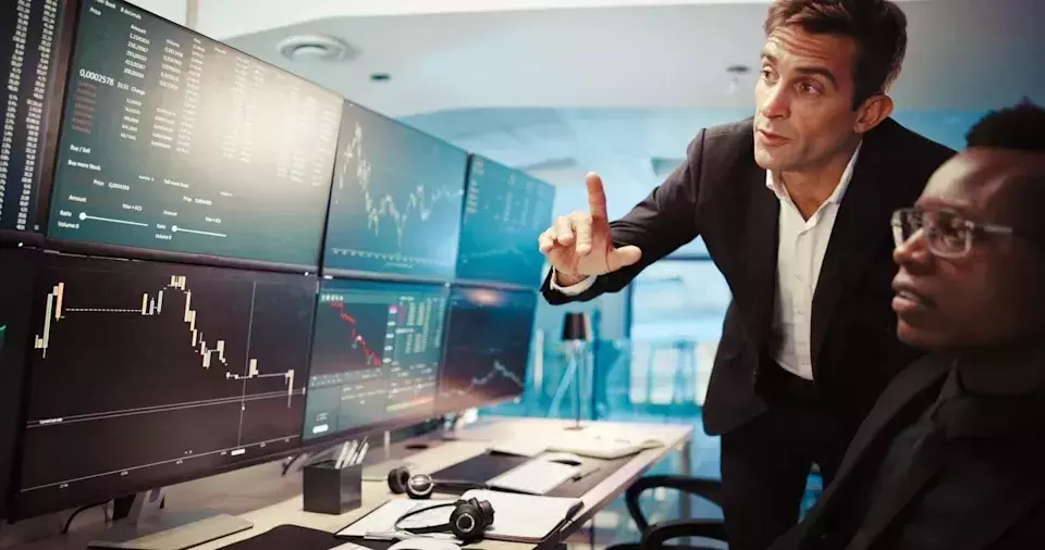 XRP Projected to Reach $15 by Analyst, Citing Historical Patterns