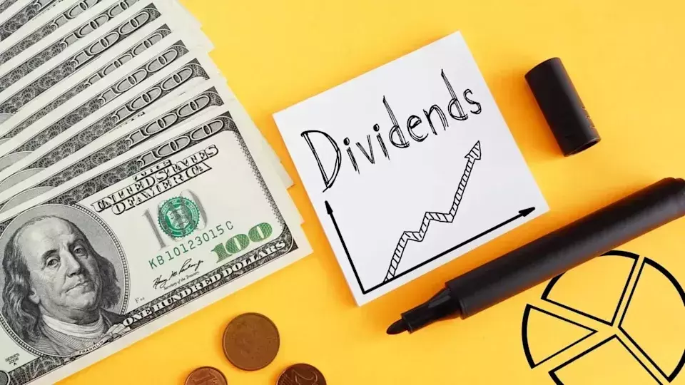 SCHD's Outperformance in 2026: A Deep Dive into its Strategy and Market Factors