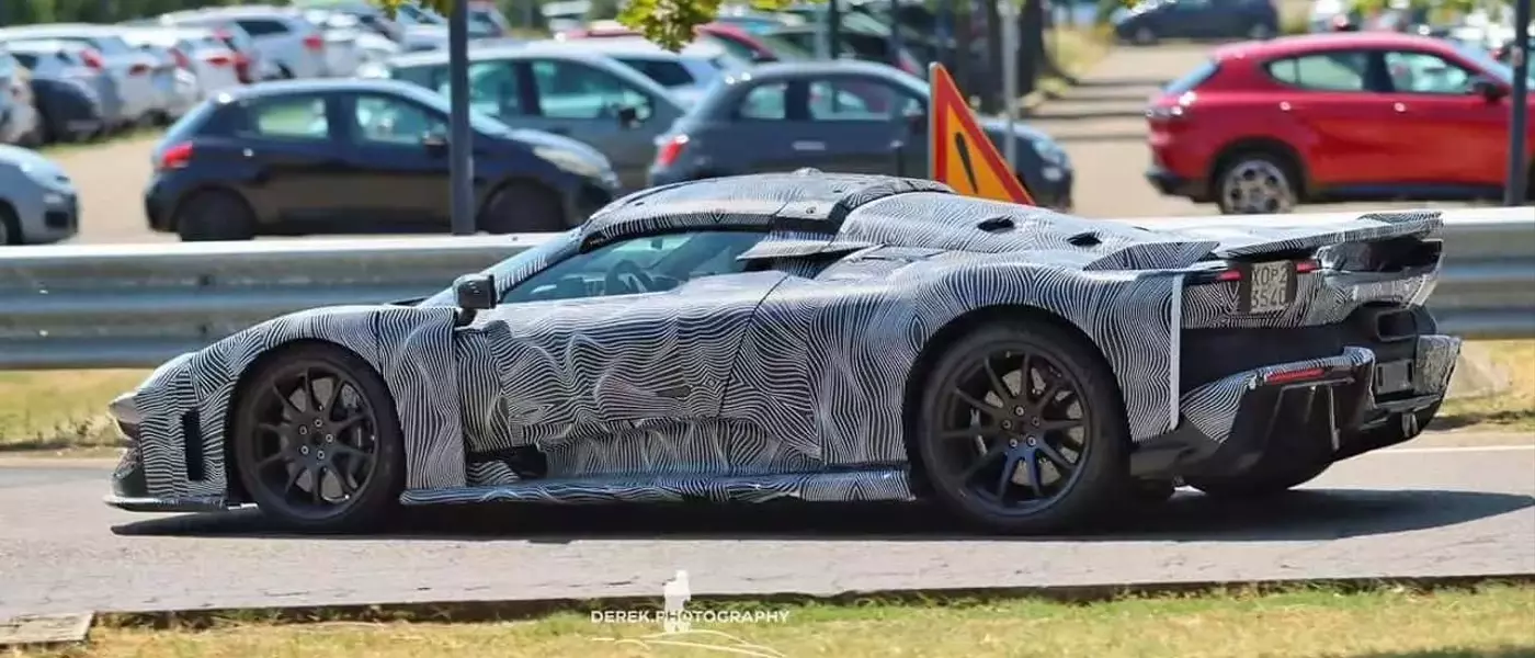 Ferrari F80 Aperta Spotted During Road Tests, Featuring a Removable Roof