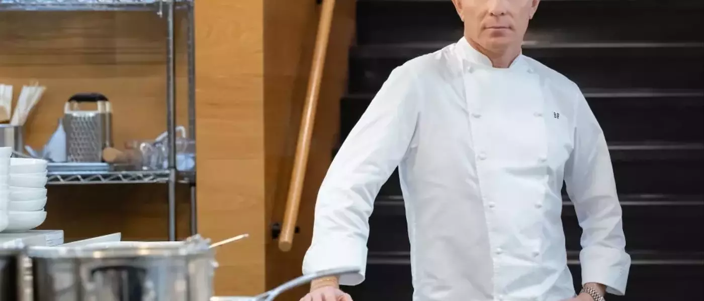 Food Network Debuts New Bobby Flay Restaurant Competition Series 'The Line'