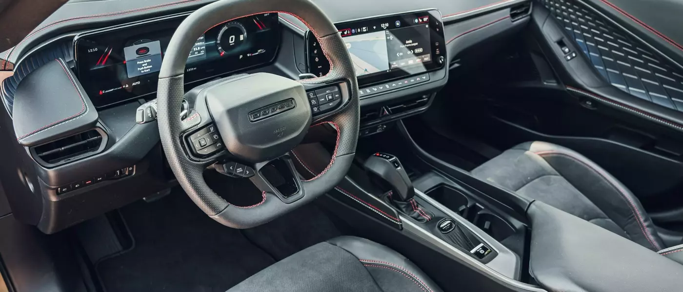 Inside the 2026 Dodge Charger Sixpack R/T