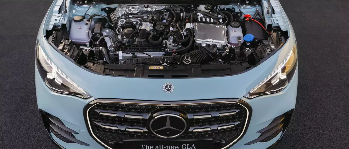 Mercedes-Benz Unveils Larger, Electrified 2028 GLA-Class