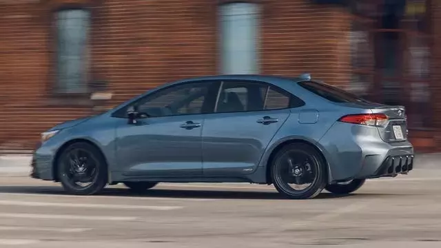 Choosing the Optimal Toyota Corolla Trim: A Comprehensive Guide