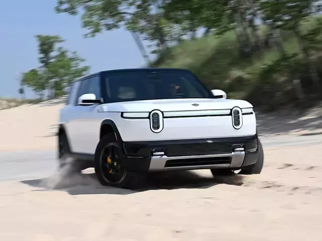 First Look: The Compact and Potent 2026 Rivian R2 SUV