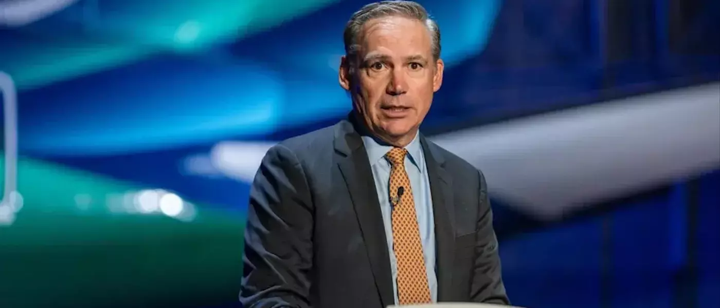 Boeing Stock Declines Following CEO's Air Force One Contract Revelations