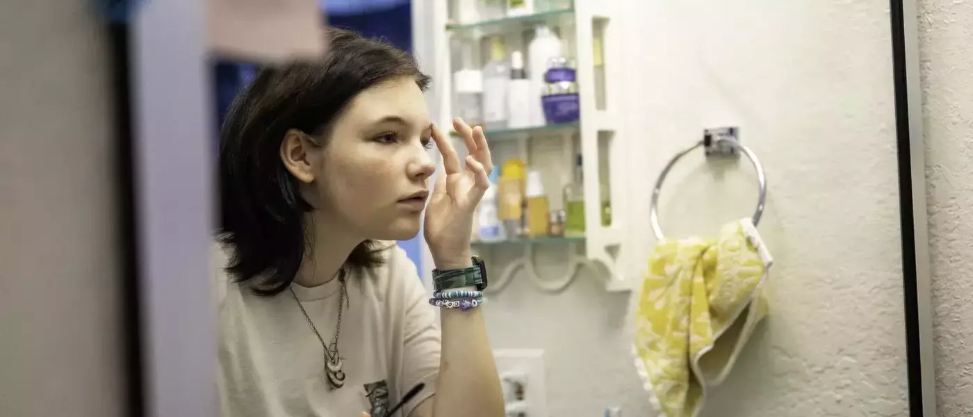 The Impact of Social Media Skincare Trends on Teenagers