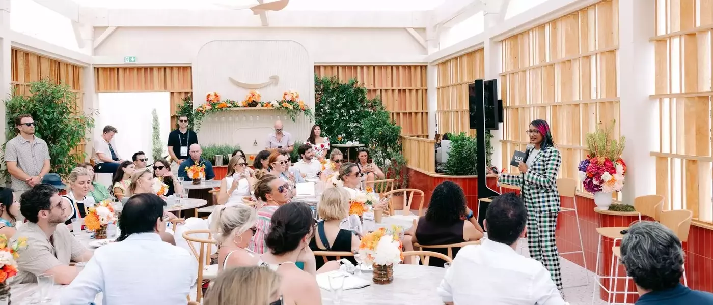 Redefining Luxury Engagement: Streaming's Ascendance in Affluent Consumer Marketing
