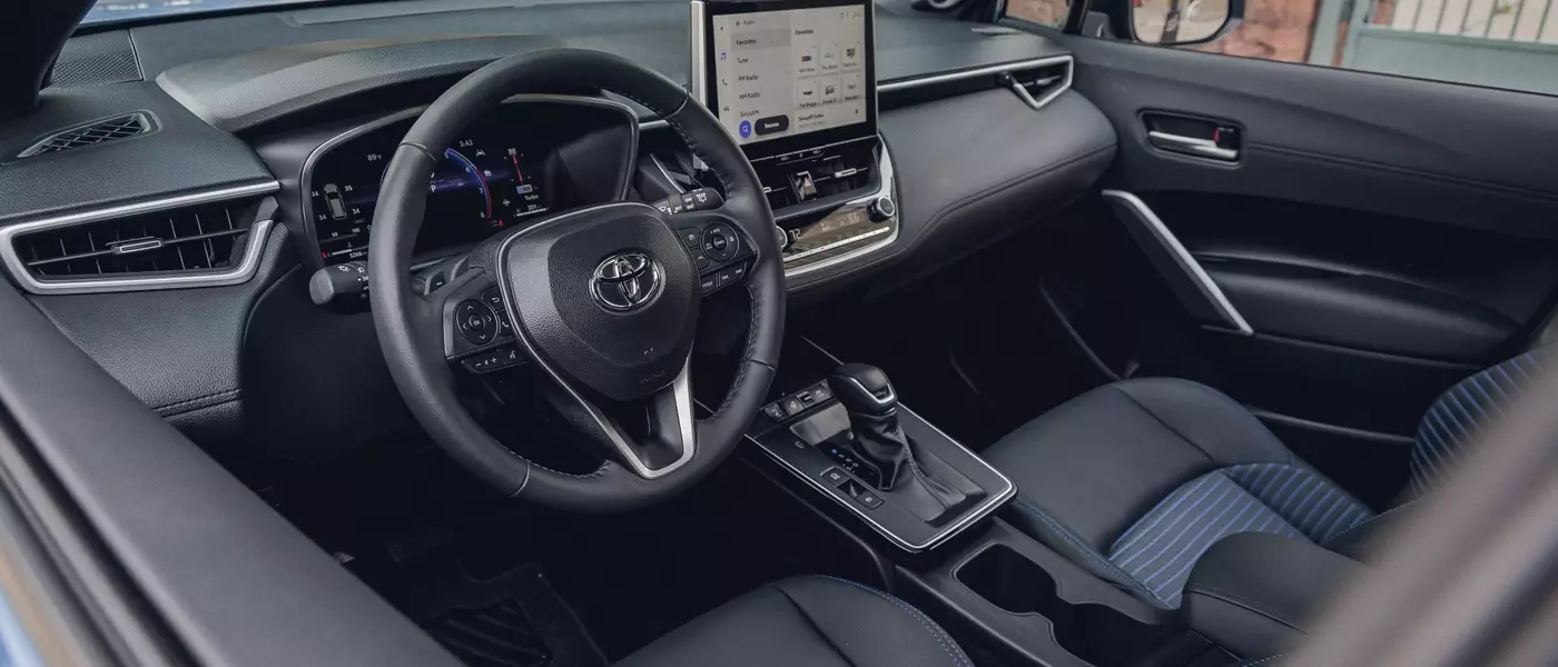 2026 Toyota Corolla Cross Hybrid: Interior Insights