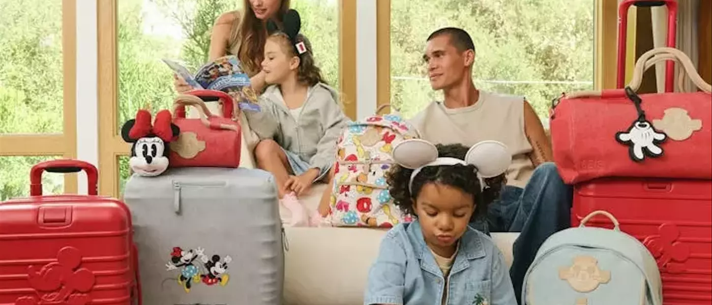 BÉIS Unveils Enchanting Disney Collaboration: Travel with Mickey & Friends