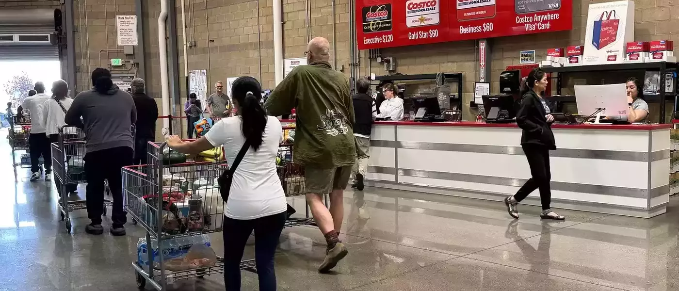 Who Shops at Costco? A Deep Dive into the Warehouse Giant's Customer Base