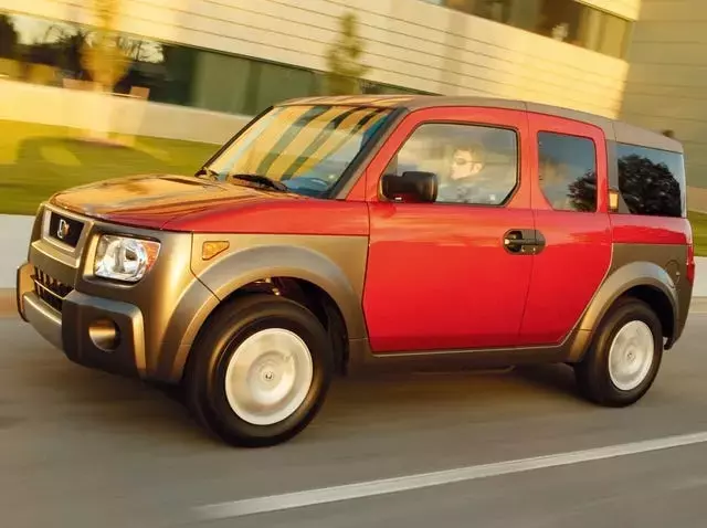 Exploring the Enduring Appeal of the 2003 Honda Element EX