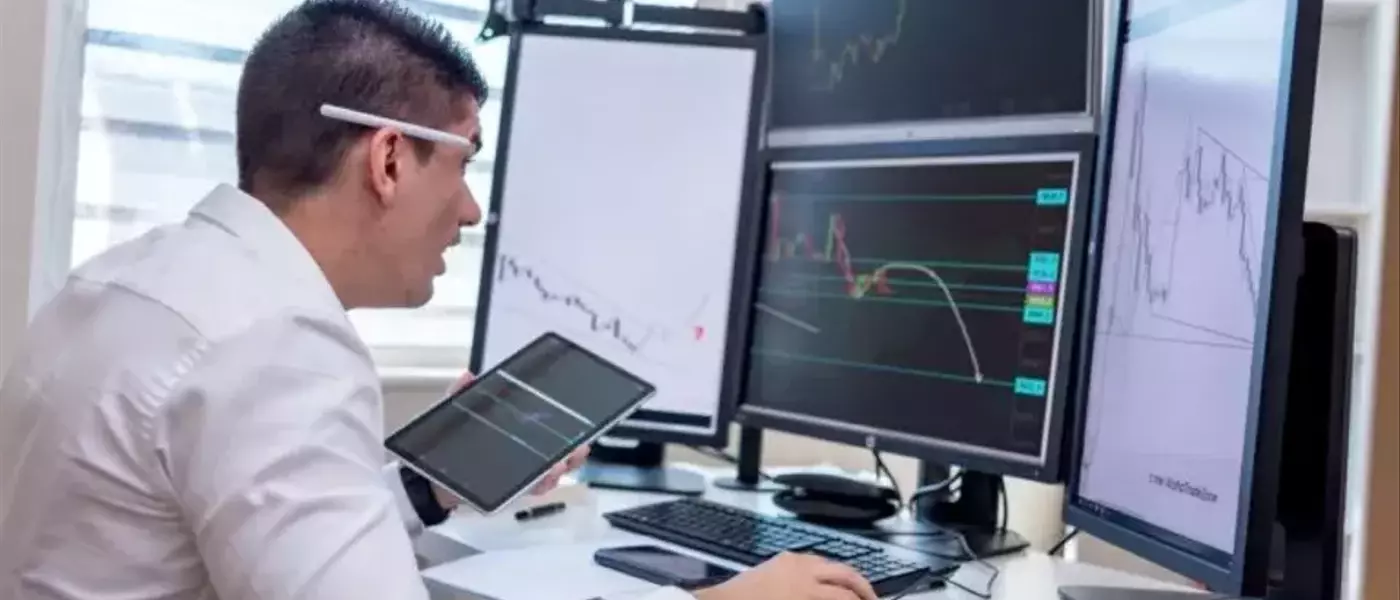 Navigating Apple's Future: Growth Opportunities Amidst Market Concerns